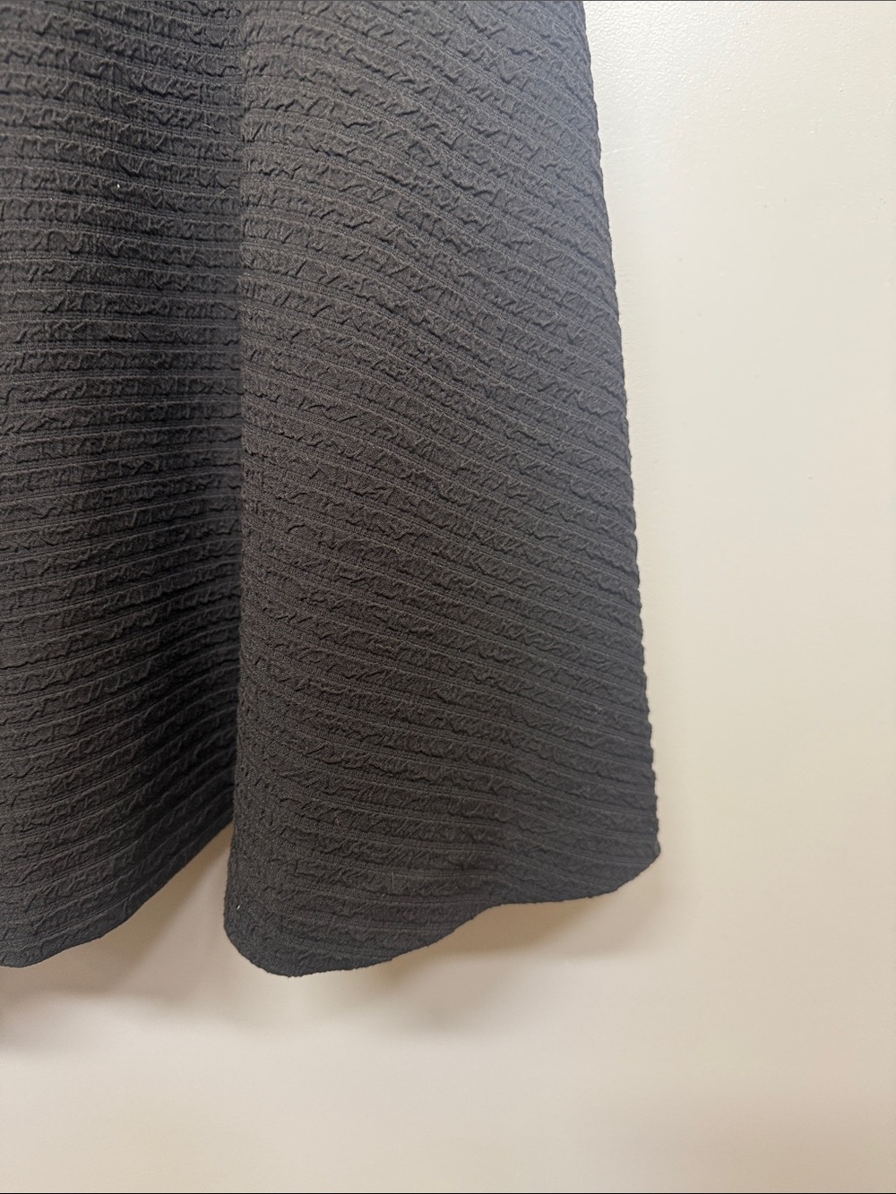 Sandro Silk Black Ribbed Textured Sheer Short Sleeves Cocktail Midi Dress - Picture 5 of 8